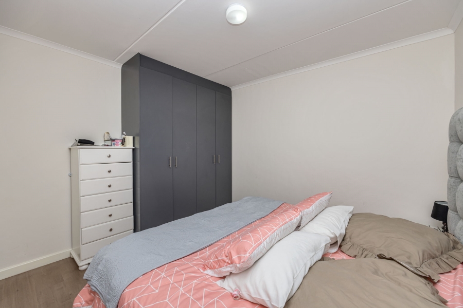 2 Bedroom Property for Sale in Crawford Western Cape